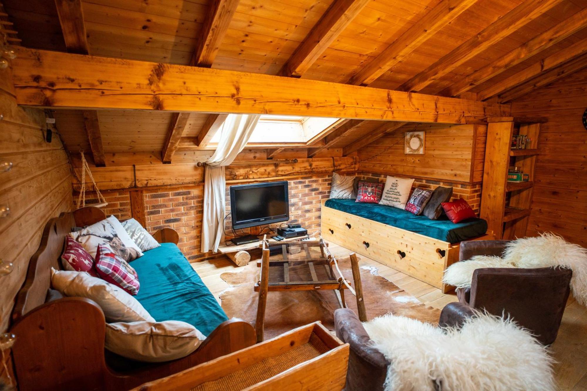 Savoya Lodges Chatel Exterior photo